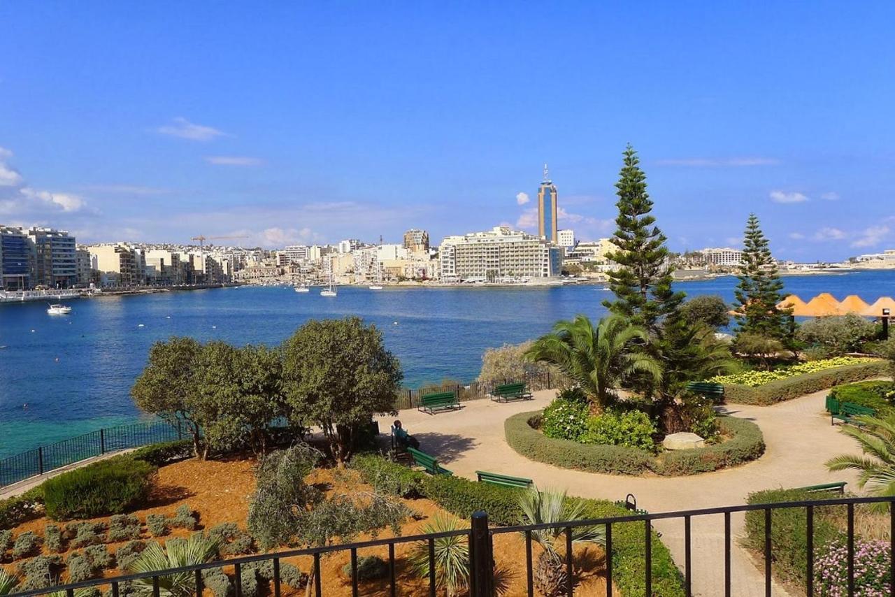 Luxurious Apt With Ocean Views And Pool In Tigne Point Sliema Esterno foto
