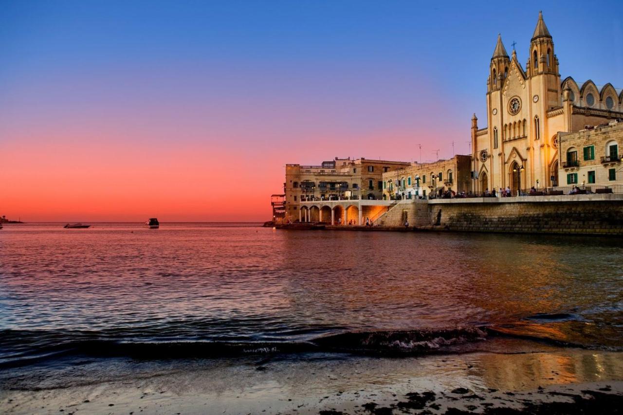 Luxurious Apt With Ocean Views And Pool In Tigne Point Sliema Esterno foto